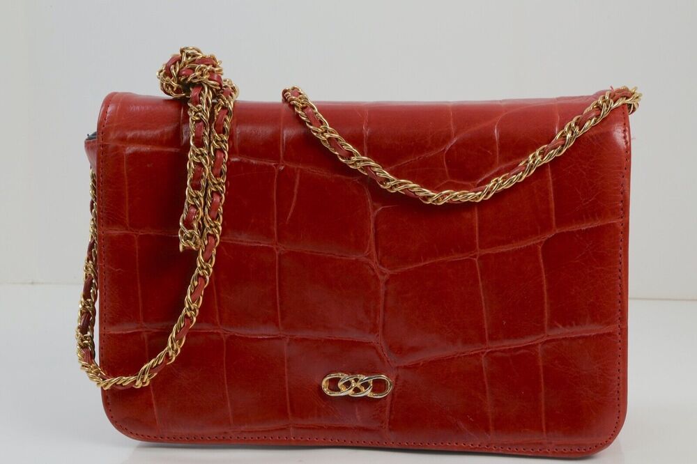 Vintage Red Croco Embossed Leather Flap Chain Shoulder Bag